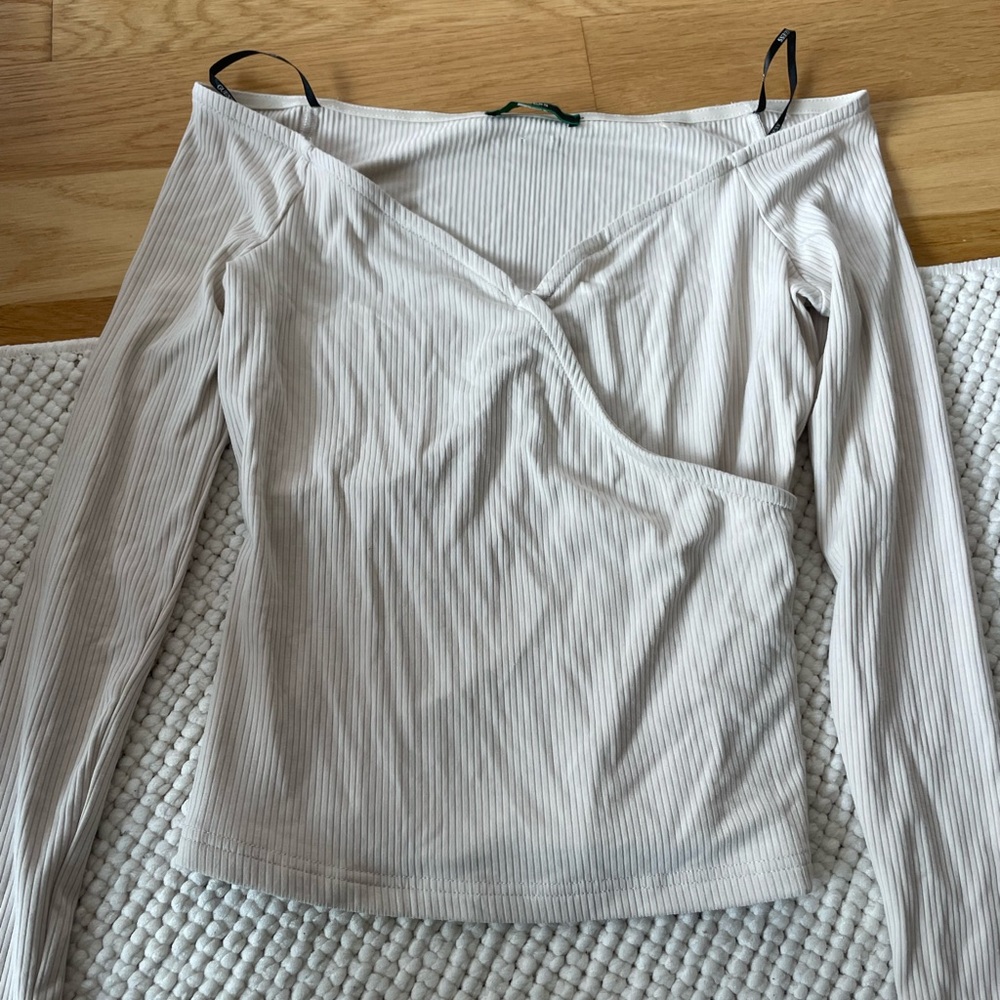 Guess Cream Long Sleeve Blouse